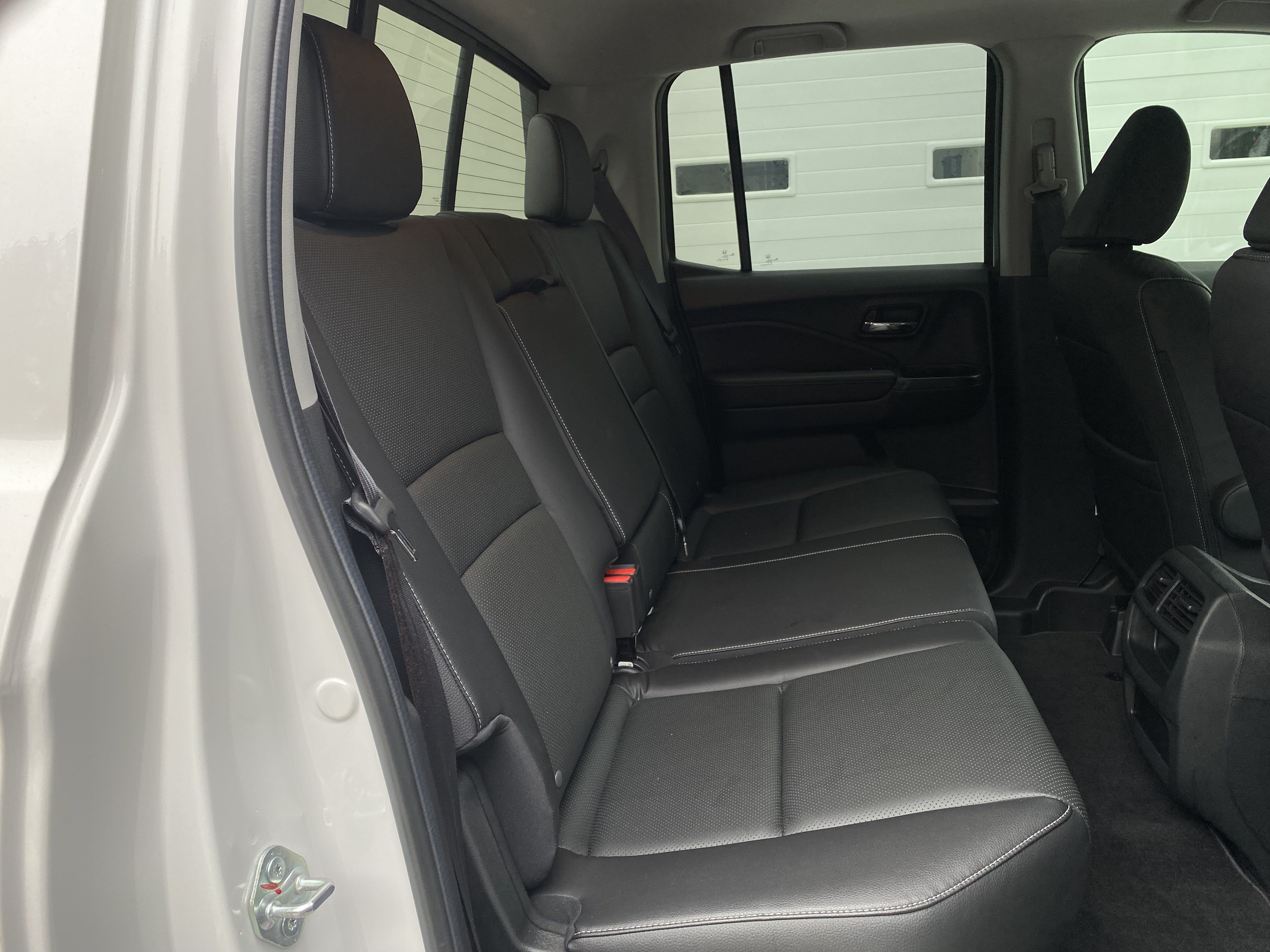 Used 2023 Honda Ridgeline RTL-E image 36