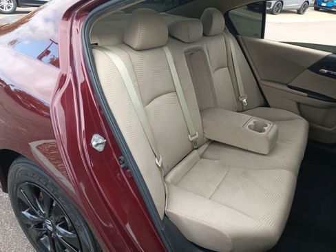 Used 2015 Honda Accord LX image 14
