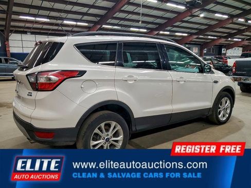 Used 2018 Ford Escape SEL image 5