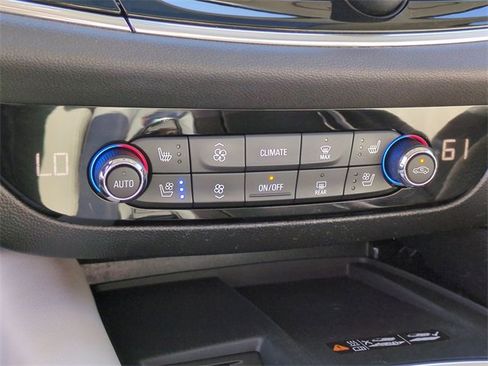 Used 2022 Buick Enclave Avenir w/ Trailering Package, 5000 lbs. image 19