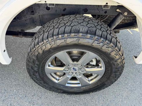 Used 2018 Ford F150 Lariat image 39