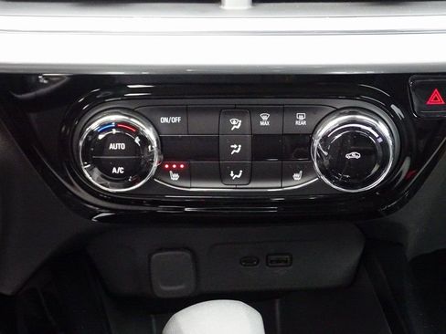 New 2026 Chevrolet Trax LT w/ Driver Confidence Package image 22