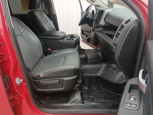 Used 2019 RAM 3500 Tradesman w/ Chrome Appearance Group image 39