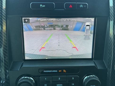 Used 2019 Ford F150 XLT w/ Equipment Group 302A Luxury AWD/4WD image 11