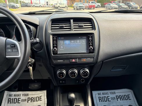 Used 2021 Mitsubishi Outlander Sport ES AWD/4WD image 23