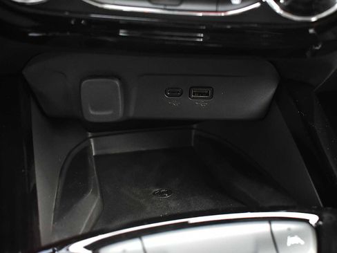 New 2026 Chevrolet Trax RS image 21