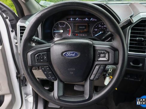 Used 2017 Ford F550 2WD Crew Cab Super Duty image 20