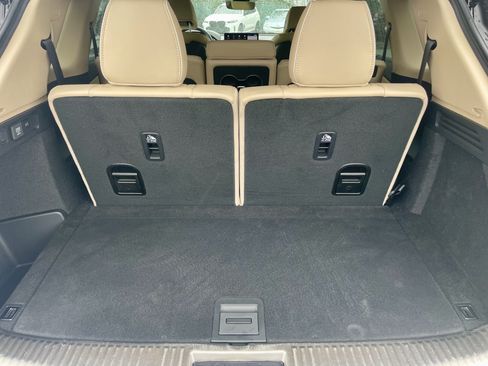 Used 2024 Acura MDX SH-AWD w/ Advance Package image 39