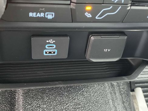 New 2025 Ford F250 XL image 19