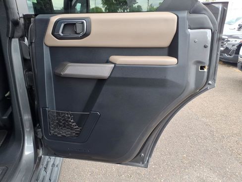 Used 2022 Ford Bronco Wildtrak AWD/4WD image 28