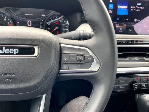Used 2023 Jeep Compass Limited AWD/4WD image 24