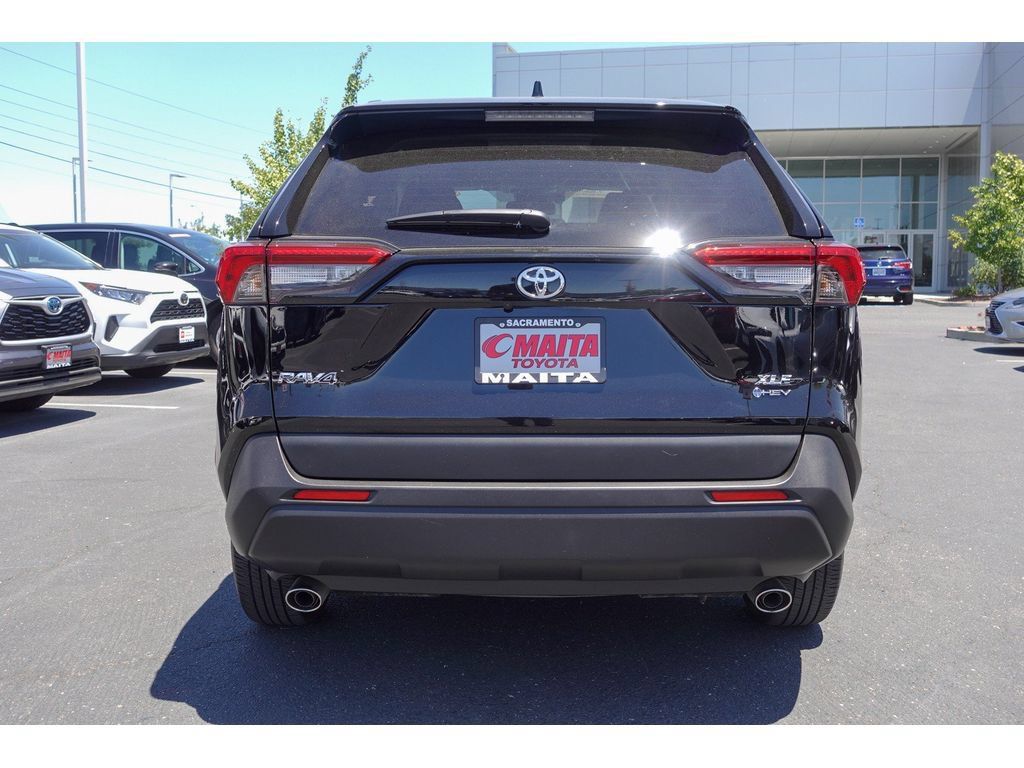 Certified 2025 Toyota RAV4 XLE Premium w/ Weather Package AWD/4WD image 9