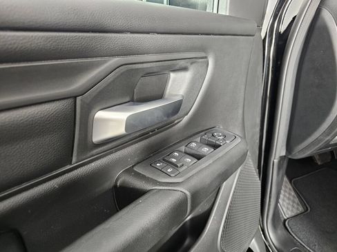 New 2026 RAM 1500 Express AWD/4WD image 21