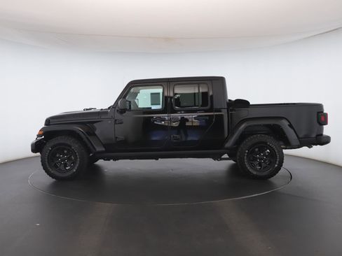 Used 2022 Jeep Gladiator Sport AWD/4WD image 20