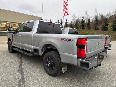 Used 2024 Ford F350 XLT w/ XLT Premium Package image 4