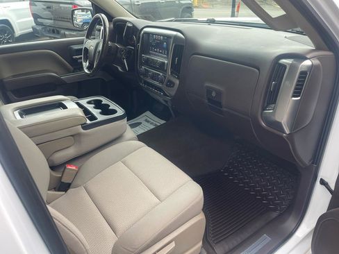 Used 2016 Chevrolet Silverado 1500 LT w/ LT Convenience Package AWD/4WD image 26