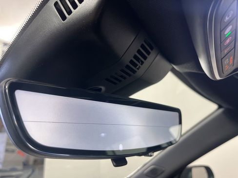 New 2026 Chevrolet Traverse RS w/ LPO, Floor Liner Package image 40