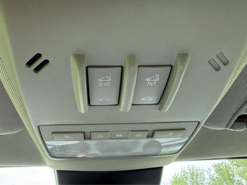 Used 2015 Buick Encore Convenience FWD image 24