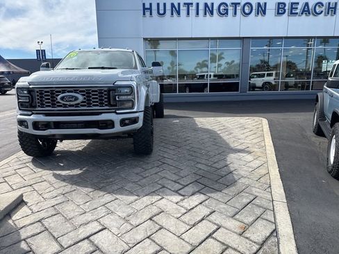 Used 2026 Ford F450 Platinum image 38