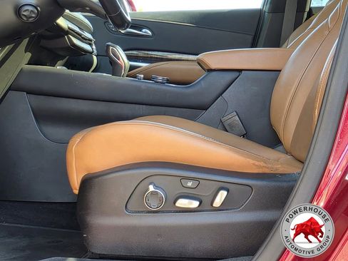 Used 2019 Cadillac XT4 Premium Luxury FWD image 24