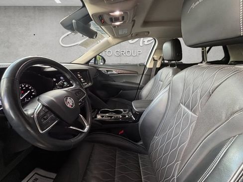Used 2022 Buick Envision Avenir w/ Technology Package II FWD image 24