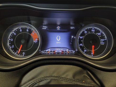 Used 2019 Jeep Cherokee Limited AWD/4WD image 23