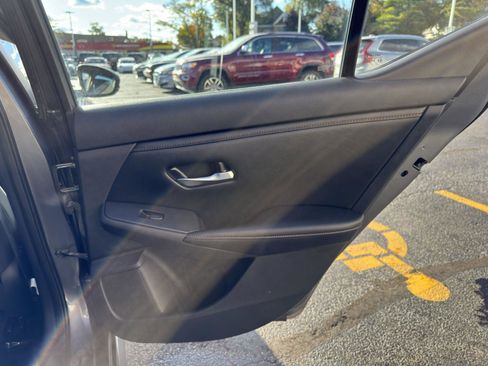 Used 2021 Nissan Sentra SR image 35