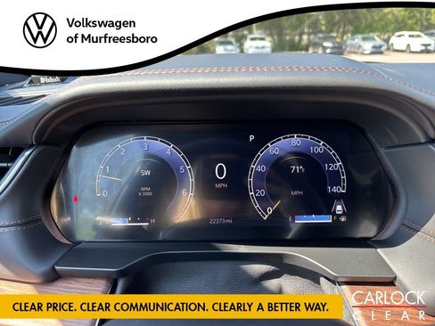 Used 2023 Jeep Grand Cherokee L Summit w/ High Altitude Package AWD/4WD image 17