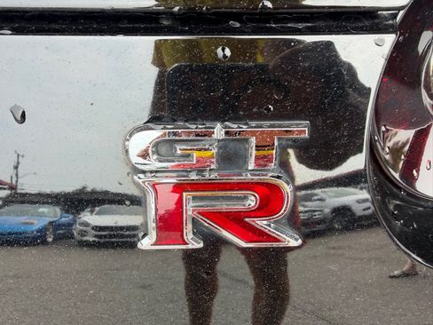 Used 2010 Nissan GT-R Premium AWD/4WD image 21