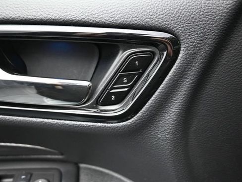 Used 2025 Dodge Durango R/T AWD/4WD image 14