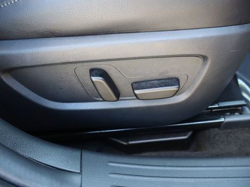 Used 2025 MAZDA CX-50 AWD 2.5 S w/ Premium Plus Pkg image 14