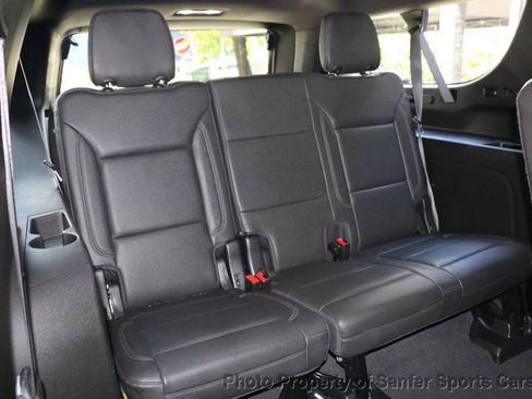 Used 2022 Chevrolet Suburban LT AWD/4WD image 39