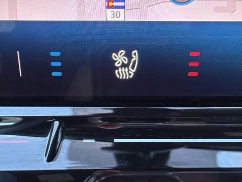 Used 2024 Volkswagen ID.4 Pro S image 23