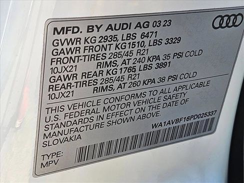 Used 2023 Audi Q8 Premium w/ Convenience Package AWD/4WD image 27