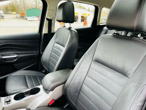 Used 2013 Ford C-MAX SEL FWD image 37