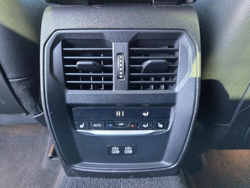 Used 2021 BMW M340i xDrive w/ Executive Package image 27