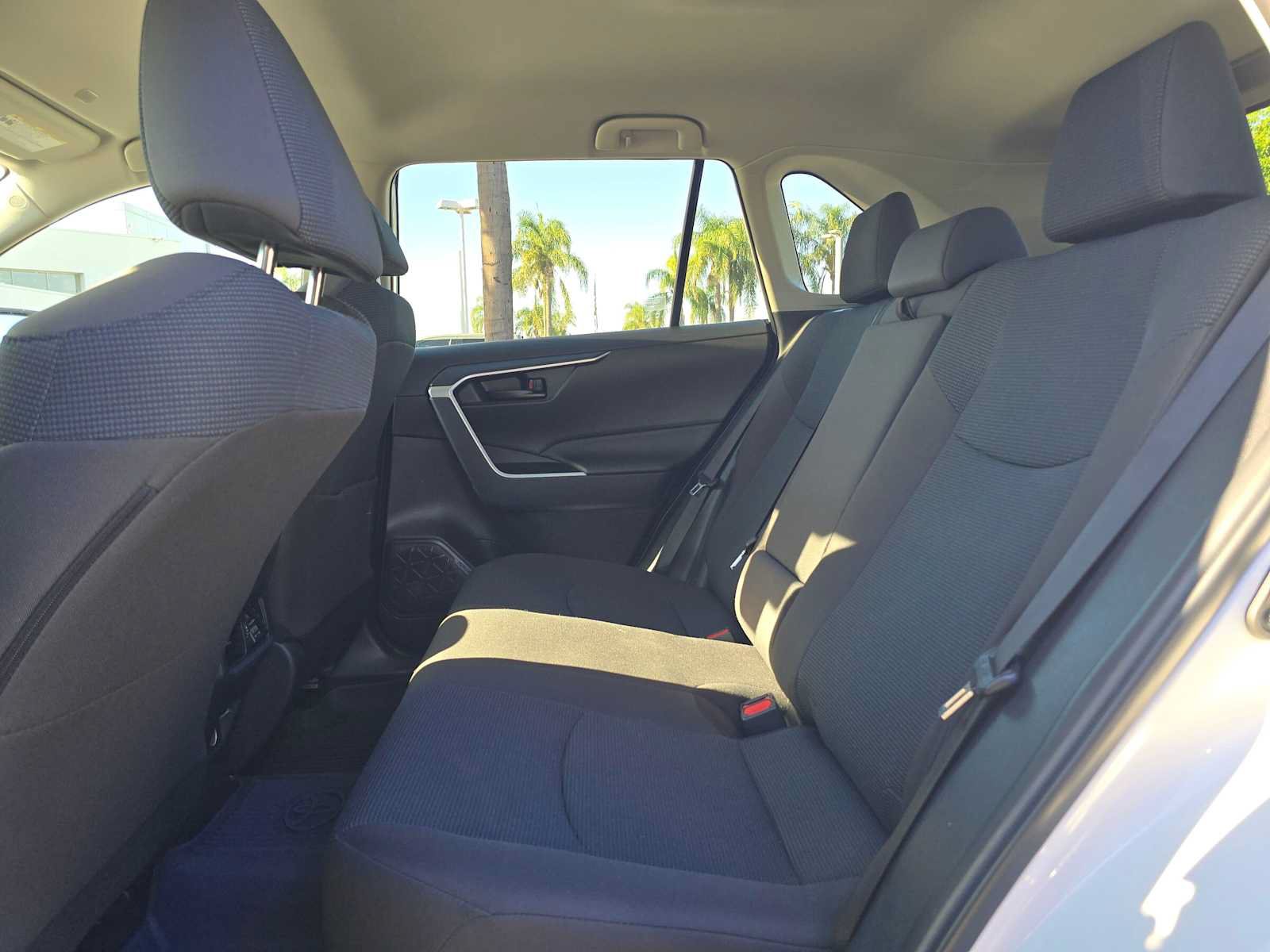 Certified 2025 Toyota RAV4 LE AWD/4WD image 16