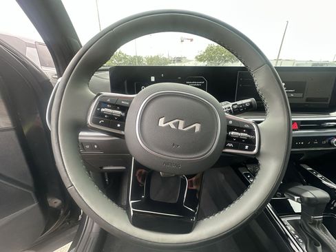 New 2025 Kia Sorento SX Prestige w/ Sage Leather Package image 15