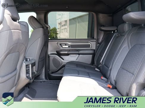 Used 2026 RAM 1500 Big Horn w/ Night Edition AWD/4WD image 16