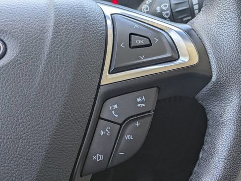 Used 2024 Ford Edge SEL AWD/4WD image 26