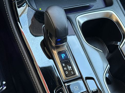 Used 2025 Lexus NX 350h AWD w/ Accessory Package (2T) image 23