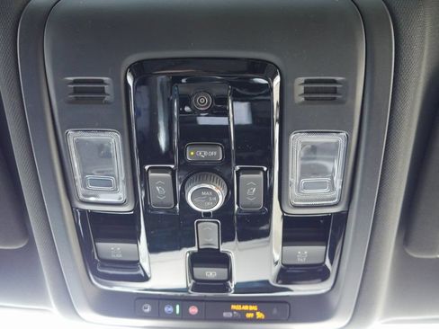 New 2026 Chevrolet Suburban RST w/ Advanced Technology Package AWD/4WD image 18