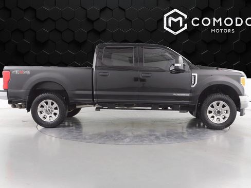 Used 2017 Ford F250 XLT w/ Snow Plow Prep Package image 2