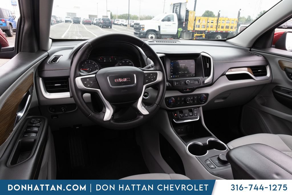 Used 2018 GMC Terrain SLE w/ Driver Convenience Package FWD image 18