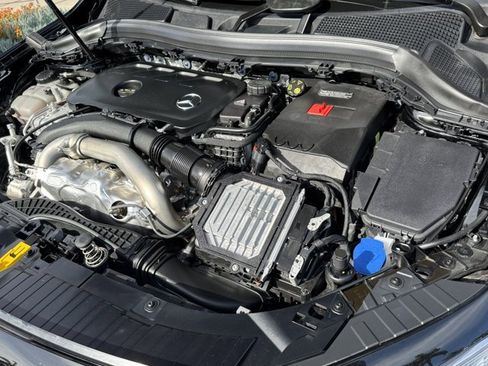 Used 2025 Mercedes-Benz GLA 250 image 5