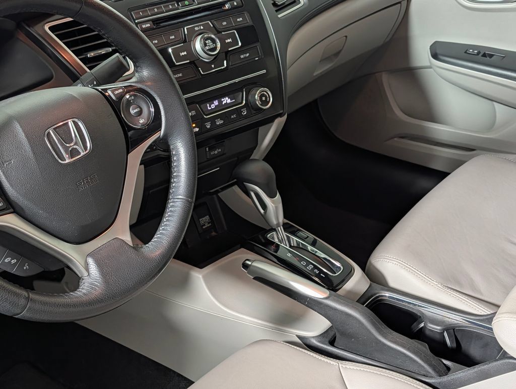 Used 2013 Honda Civic EX-L image 23