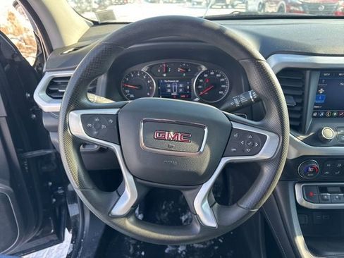 Used 2023 GMC Acadia SLE w/ Driver Convenience Package image 11