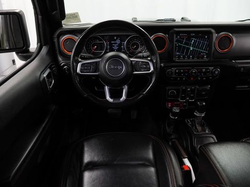 Used 2022 Jeep Gladiator Mojave w/ Cold Weather Group AWD/4WD image 23