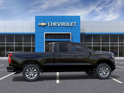 New 2026 Chevrolet Silverado 1500 Custom RWD image 5