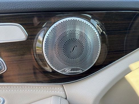 Used 2016 Mercedes-Benz C 300 4MATIC Sedan image 9